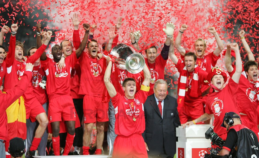  Liverpool - Chung kết Champions League 2004/05