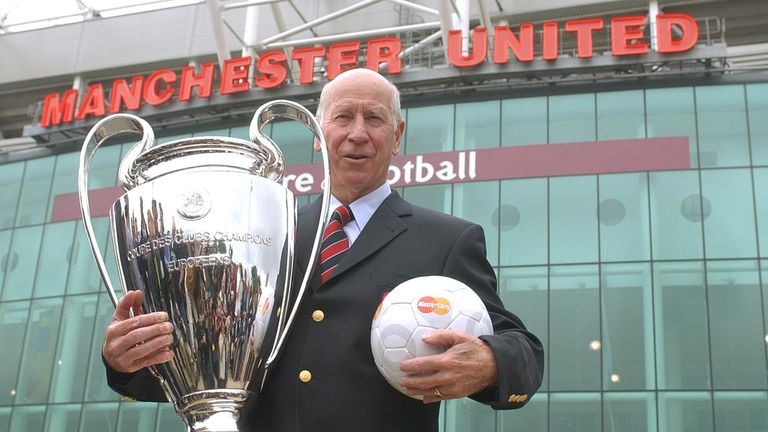 SIR BOBBY CHARLTON: TỪ THẢM HỌA TỚI HUYỀN THOẠI!